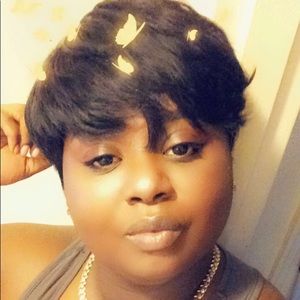 Meet your Posher, Jasmine